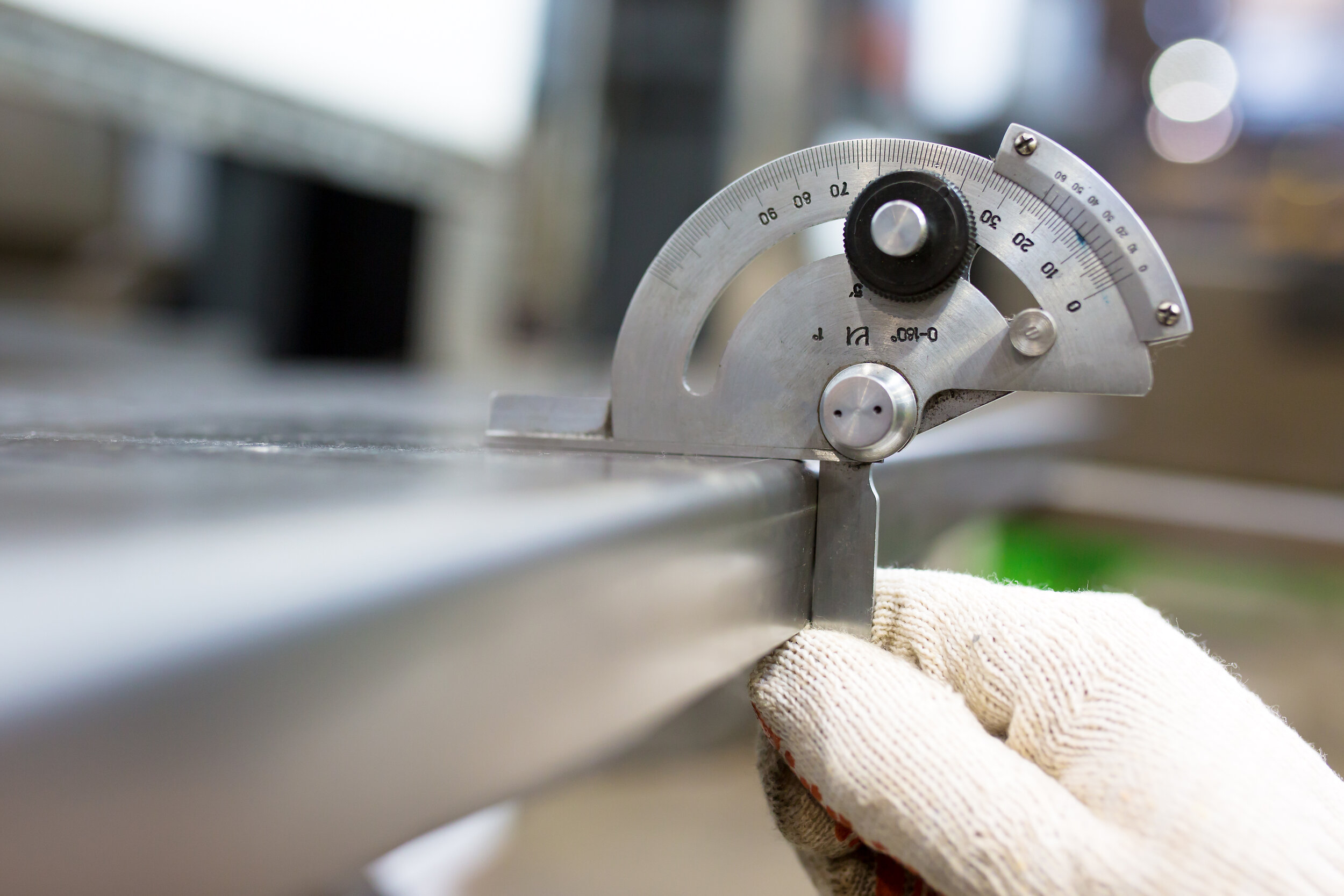 Noel K Sheetmetal - Precise Measuring